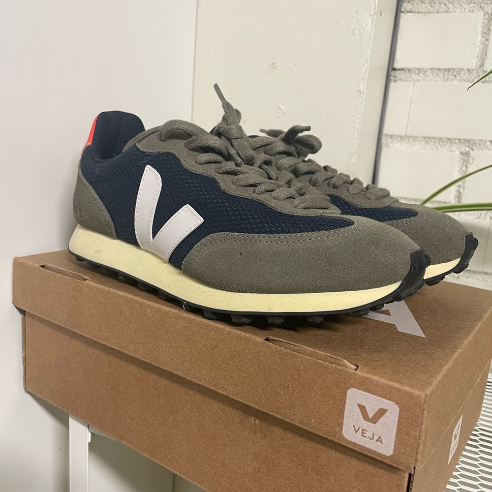 Nice sneakers